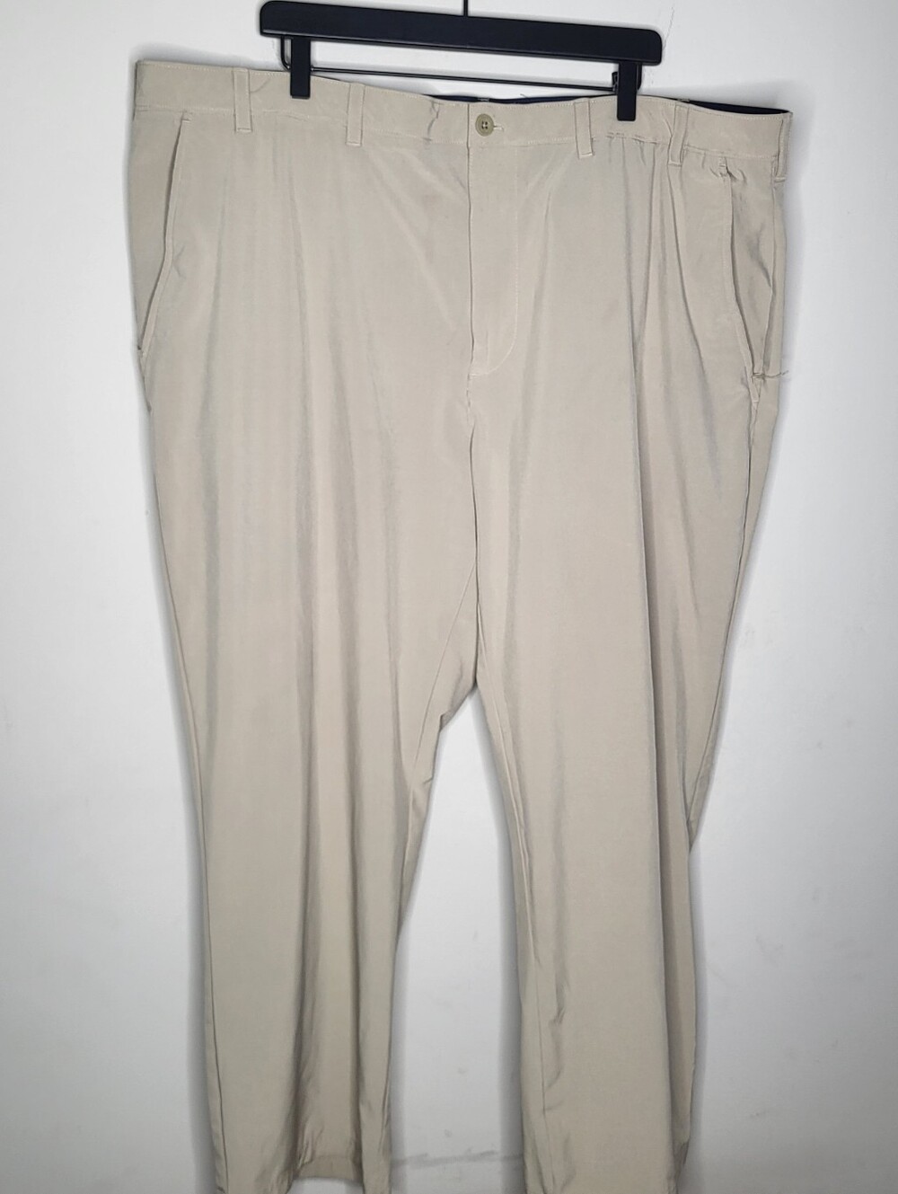 Izod Mens Golf Chinos Pants Size 50
